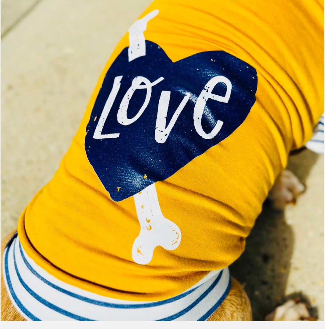 T-shirt Love Gold - Gussied Up Pet Boutique